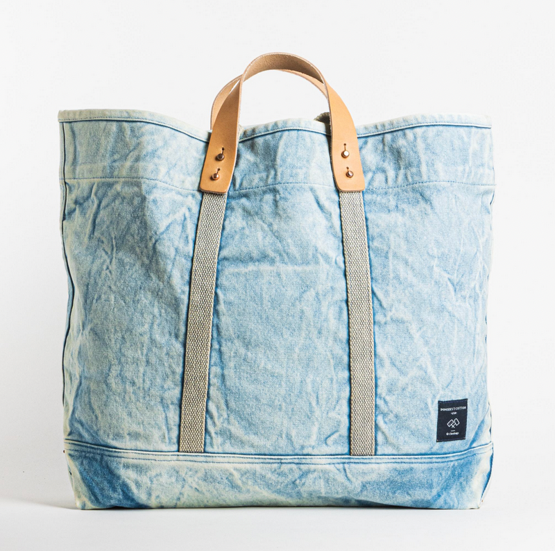 Large East West Tote